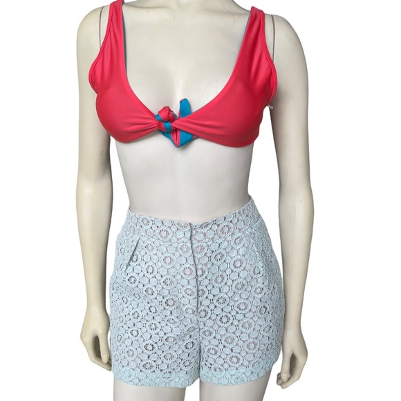 Victoria Beckham Mint Green Lace Shorts - Picture 3 of 8